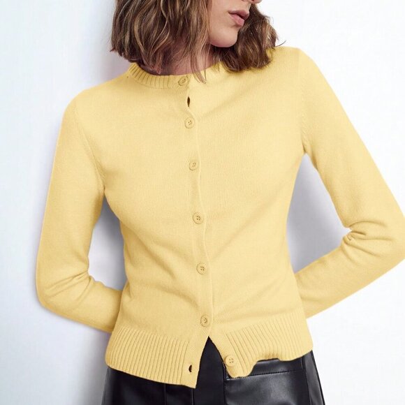 Yellow Casual Women's Round Neck Front Button Long Sleeve Sweater Top - Picture 6 of 7